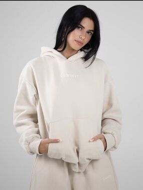 Comfrt Signature Oversized Set in Bone - Women's Pullover